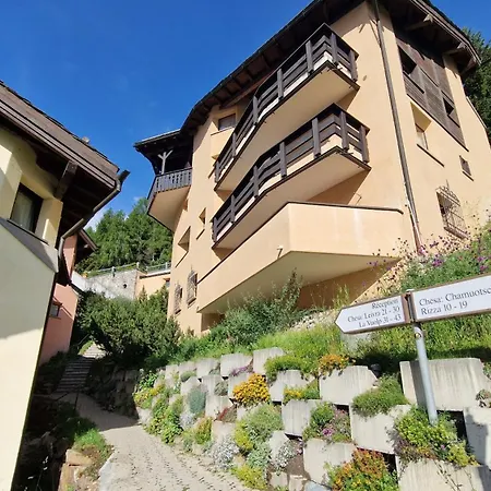 Chesa Bellaval, Haus Chamuotsch 2 1 2-zimmerwohnung