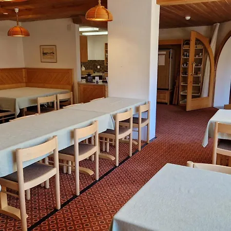 Chesa Bellaval, Haus Chamuotsch 2 1 2-zimmerwohnung Apartment Silvaplana