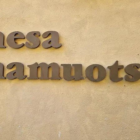 Chesa Bellaval, Haus Chamuotsch 2 1 2-zimmerwohnung