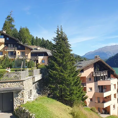 Chesa Bellaval, Haus Chamuotsch 2 1 2-zimmerwohnung