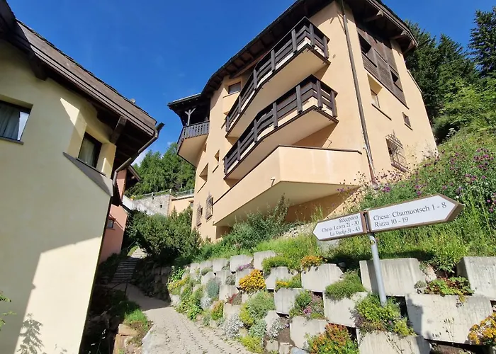 Chesa Bellaval, Haus Chamuotsch 2 1 2-zimmerwohnung