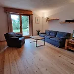 Apartment Chesa Bellaval, Haus Chamuotsch 2 1 2-zimmerwohnung *